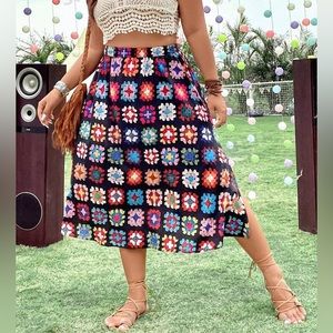 ALLOVER PRINT BOHO MIDI SKIRT